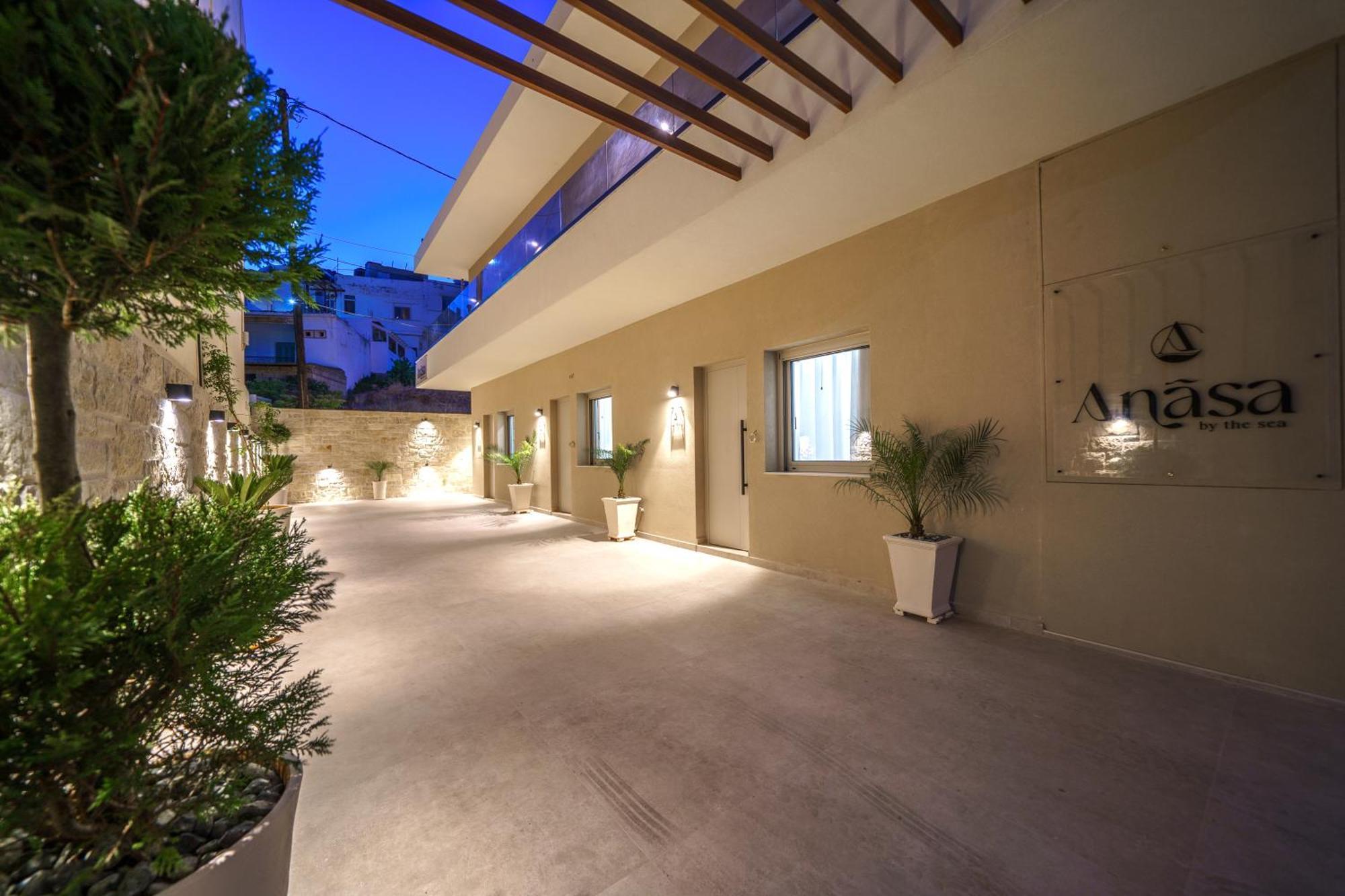 Apartment αnasa By The Sea