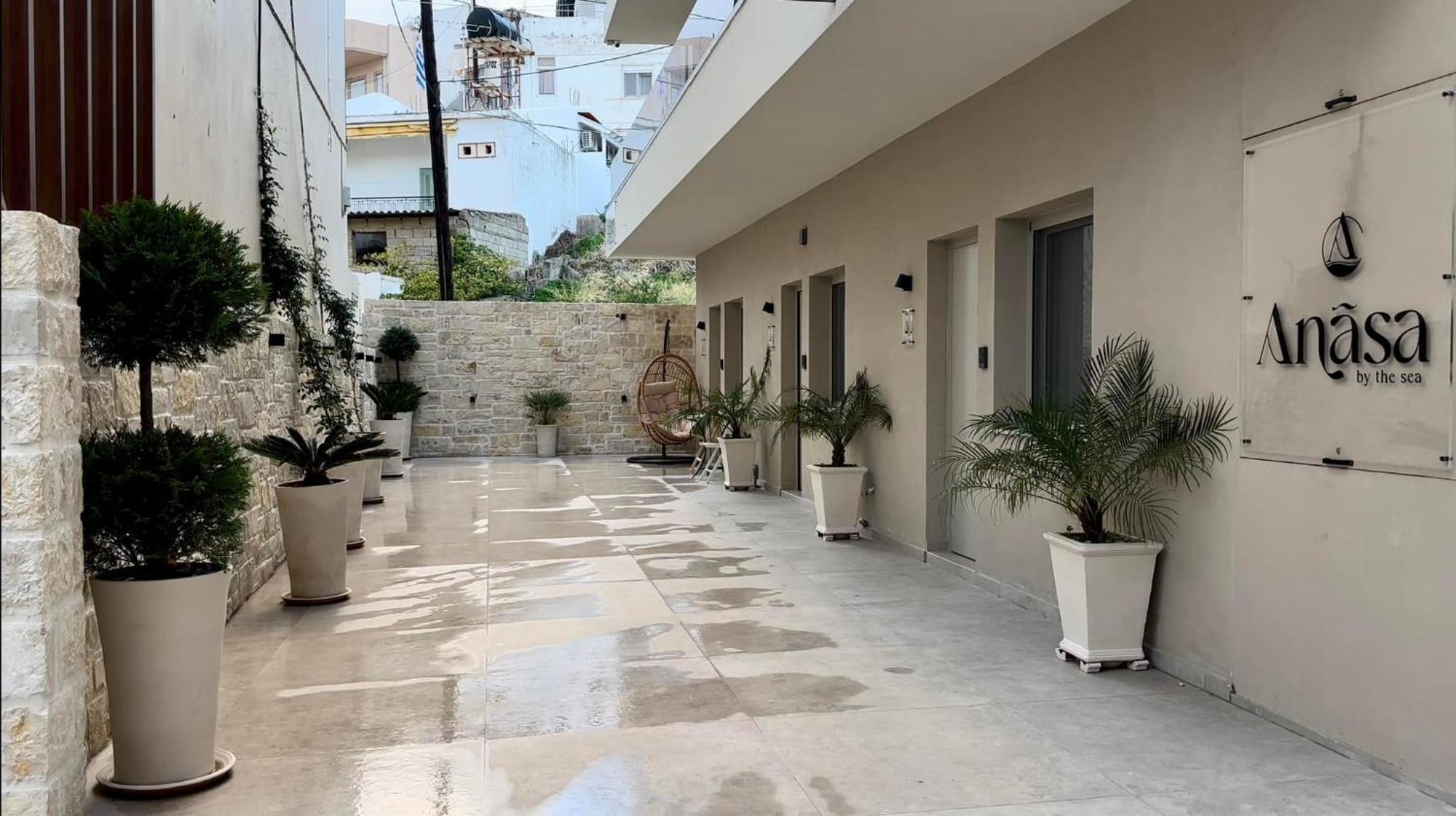 αnasa By The Sea Apartment